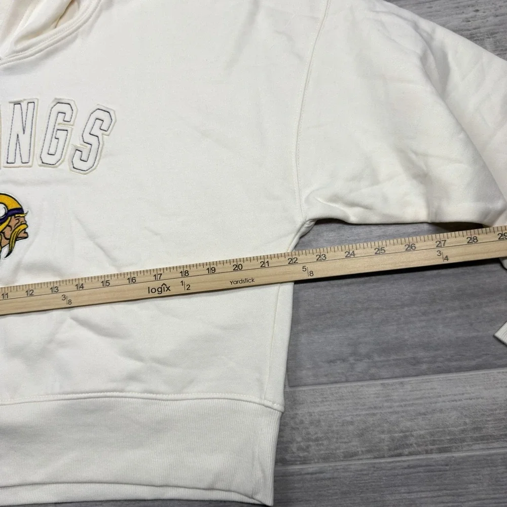 Minnesota Vikings Cropped Cream Hoodie Girl Juniors‎ Large NFL Team Apparel NEW